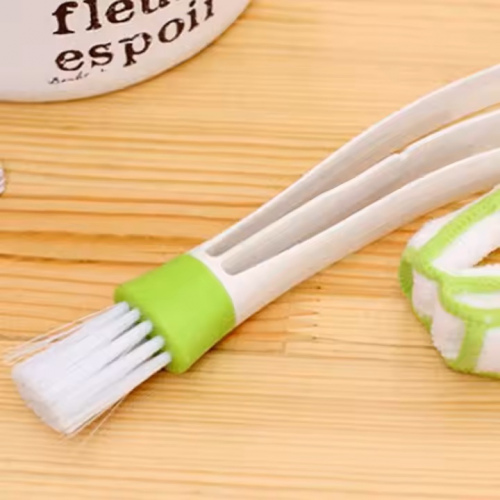 Double Head Air Conditioner Vent Outlet Cleaning Brush